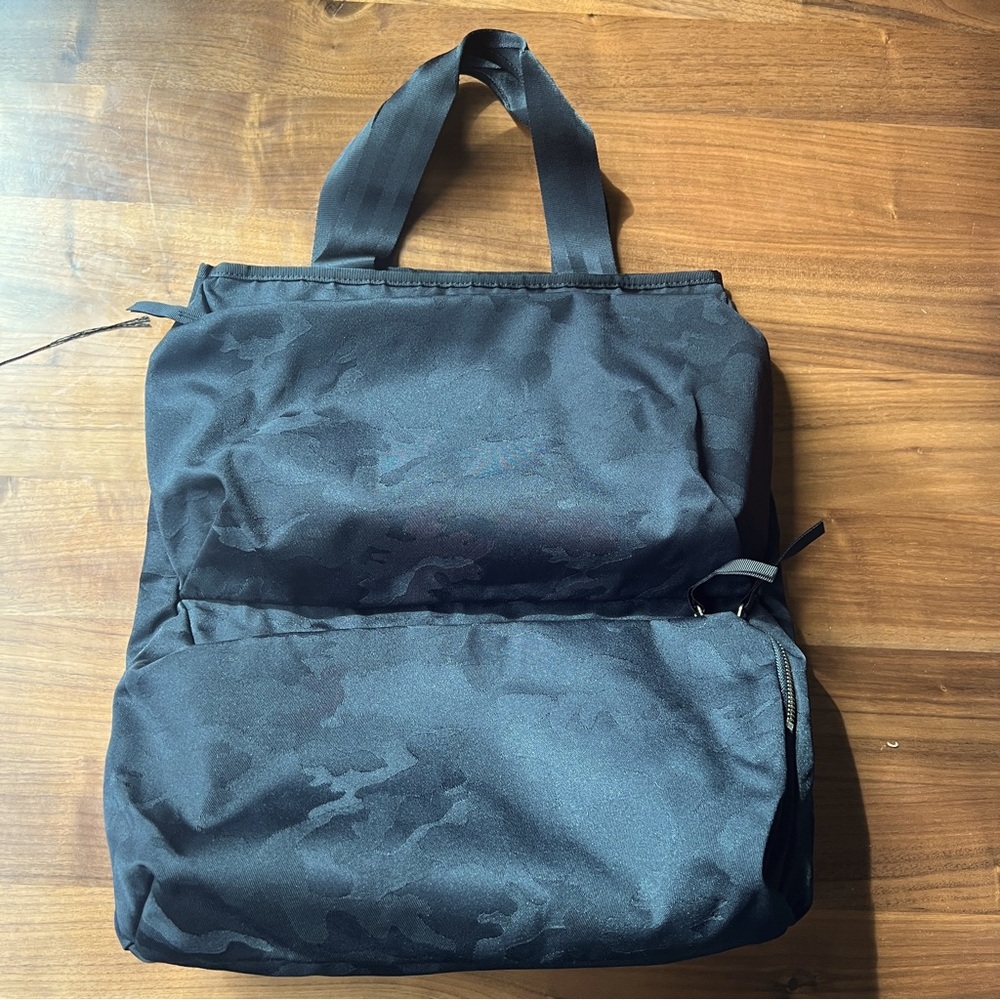 Porter Yoshida and Co Black Camouflage jacquard cargo pocket tote.